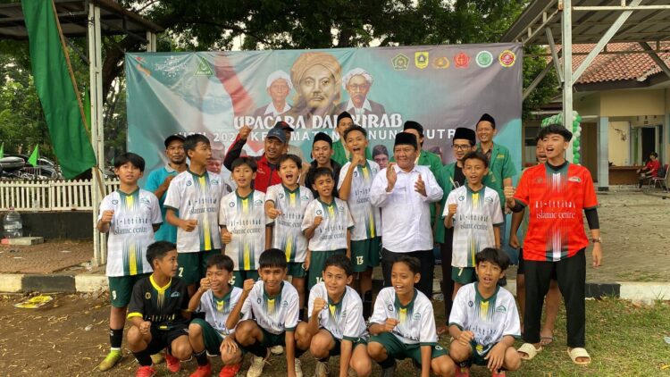Pesantren Al-Ittihad Juarai Turnamen Sepak Bola Santri U-13