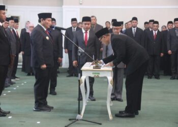 Sah! Pj Bupati Bogor lantik Ajat Rochmat Jatnika jadi Sekda Kabupaten Bogor