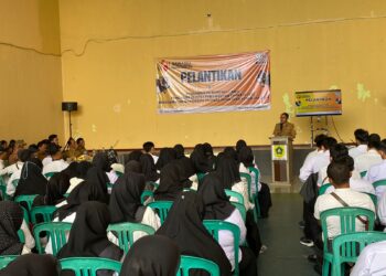 Panwascam Kecamatan Gunung Putri Lantik 456 Anggota PTPS