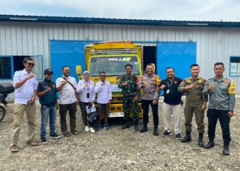 Tinggal Hitungan Hari, PPK Gunung Putri Bagikan Logistik Pilkada