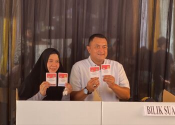 Bersama Keluarga, Rudy Susmanto Nyoblos di Cibinong