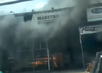 Konsleting Listrik, Toko Bangunan di Lalap Si Jago Merah