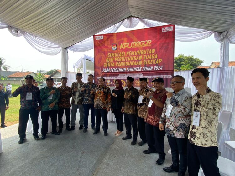 KPU Kabupaten Bogor Gelar Simulasi Pemungutan Suara, Bachril : KPPS Bantu Disabilitas