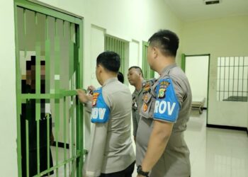 Sadisss, Anggota Polisi Aniaya Ibu Kandung Hingga Tewas