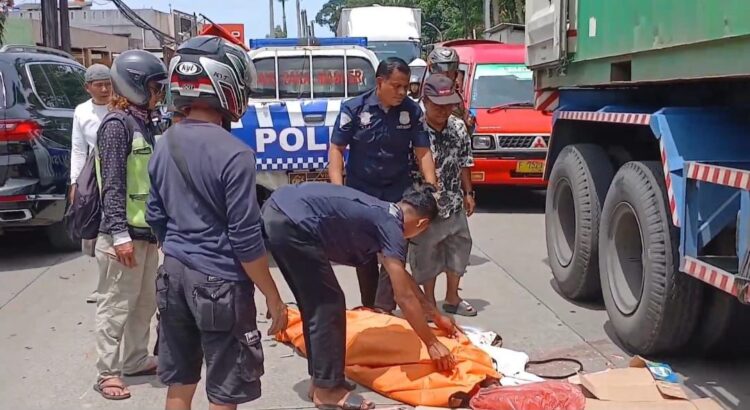 Lagi !!! Satu Pengendara Motor Tewas Tertabrak Truk Tronton di Bocimi