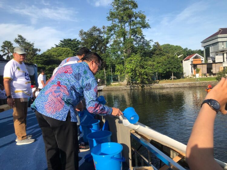 Pemkab Bogor Tebar 22.500 Benih Ikan, Ketua JFI Bilang Begini