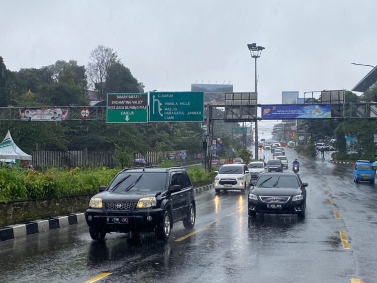 Akhir Libur Panjang, Volume Kendaraan di Puncak Bogor Mulai Menurun