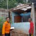 Diterjang Angin, Atap Rumah Syarifudin Menghilang