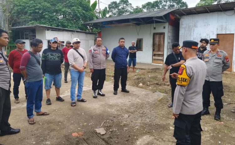 Diduga Tempat Pengoplosan Gas, Polsek Parung Lakukan Penggerebekan