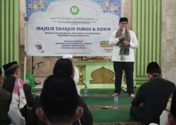 Pj Bupati Bogor Ajak Warga Cileungsi Laksanakan Tahajud, Zikir, dan Subuh Keliling