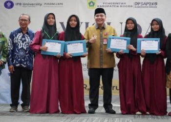 Tingkatkan Kualitas SDM, Pemkab Bogor Bersama IPB University Gelar Wisuda Pra-Nikah