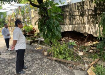 Tembok Penahan Hampir Ambruk di Bojong Kulur, H. Achmad Fathoni Desak Perbaikan Cepat