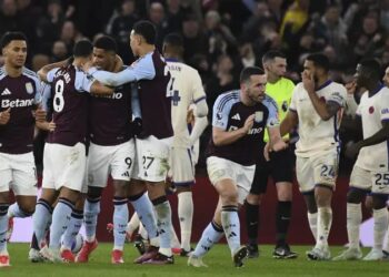 Aston Villa Tekuk Chelsea 2-1 di Villa Park, Asensio Jadi Pahlawan