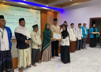 Samaduha Angkatan Kelima, Pemdes Gunung Putri Wisudakan 18 Hafiz