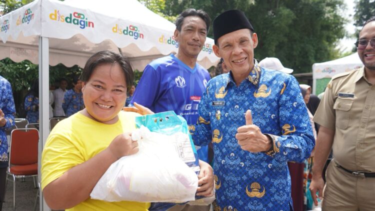 Ringankan Beban Masyarakat, Wakil Bupati Bogor Apresiasi Oprasi Pasar Bersubsidi