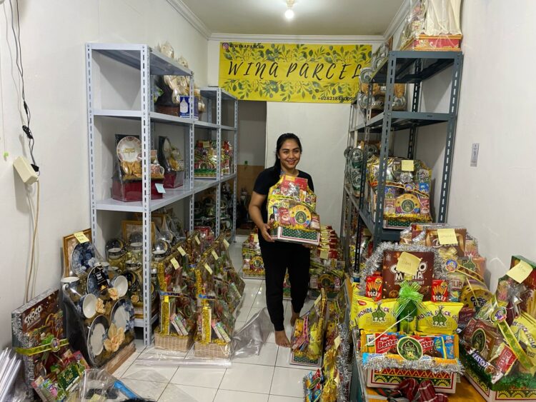 Dari Iseng Jadi Sukses, Wina Parsel Raup Omzet Ratusan Juta di Ramadan 2025