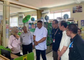 Bupati Bogor Sidak SMPN 2 Cibinong, Pastikan Kehadiran Guru dan Kepsek Usai Libur Lebaran