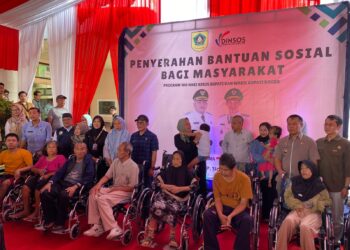 Dinsos Kabupaten Bogor Salurkan Bantuan untuk Disabilitas, Lansia, dan LKS di UPT BKS Citeureup