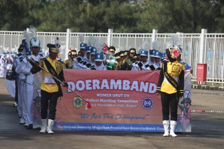 Sekda Kabupaten Bogor Resmi Buka Marching Competition 2025 di Stadion Pakansari