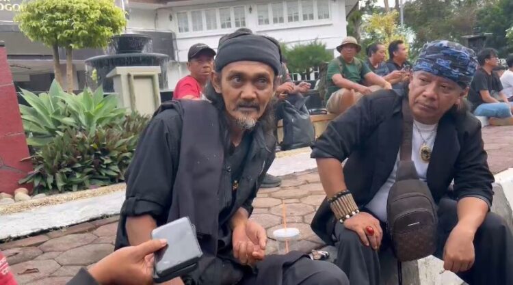 Kirab Mahkota Binokasih Jadi Simbol Kebangkitan Budaya Sunda