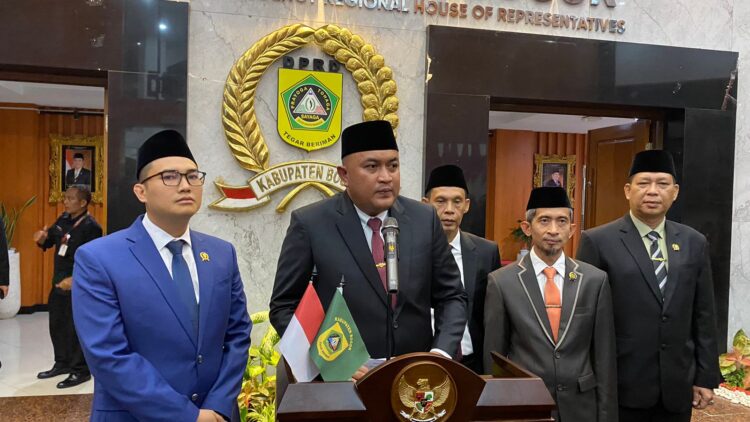 Pemkab Bogor Sampaikan Tiga Raperda Saat Paripurna