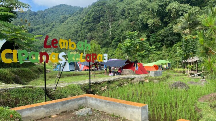 Glamping & Air Panas Alami di Lembah Cipanas Kelapa 3, Wisata Hits Baru di Pamijahan Bogor