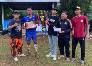 Sabondoroyot FC Juara Turnamen Trofeo Poregas FC Anniversary ke-30 di Gunung Putri