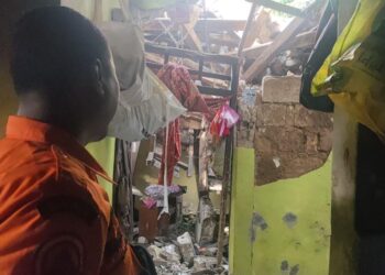 Memprihatinkan! Rumah Seorang Janda di Sukaraja Ambruk Saat Hujan Deras