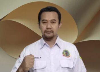 Sungai Cikadu Diduga Tercemar Limbah B3, Ketua Karang Taruna Tlajung Udik Desak DLH Bertindak!