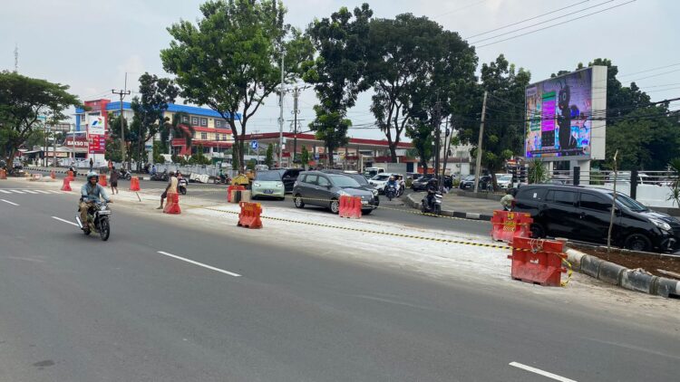Simpang Pakansari Dibuka, Bupati Sebut Untuk Urai Kemacetan