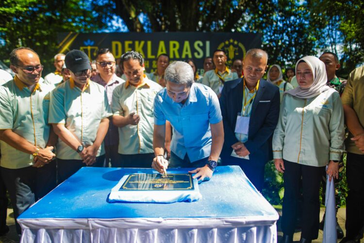 Pasangan ASN Kota Bogor Diuji Kekompakan dalam Bimtek Keluarga Antikorupsi
