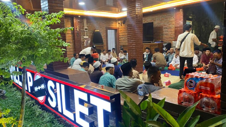 Gelar Syukuran, Acang Suryana : Villa Posilet Pemersatu Masyarakat
