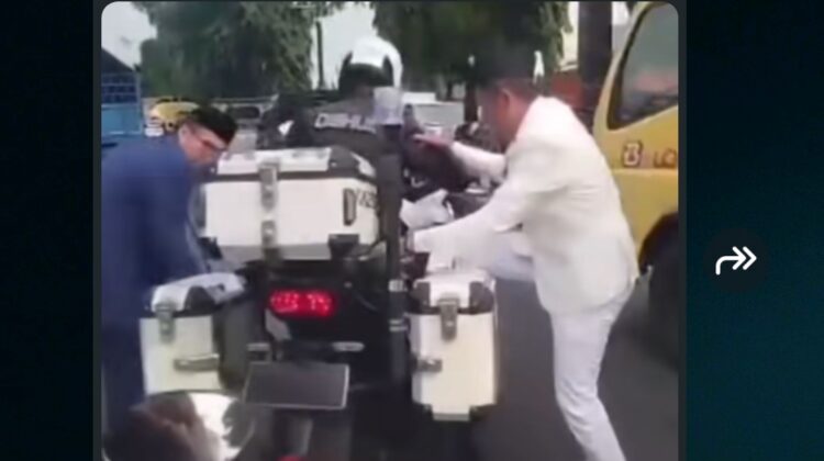 Tak Pakai Helm Saat Dibonceng Patwal, KDM Dikenai Tilang ETLE