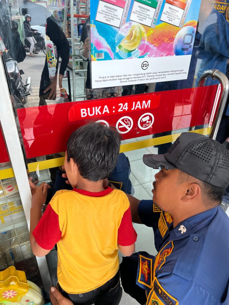 Usai Main Kuda-Kudaan, Jari Bocah Terjepit