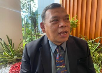 Ramai Pengunjung, Pemkab Bogor Pertimbangkan Larangan Parkir di Monumen Helikopter SA-330