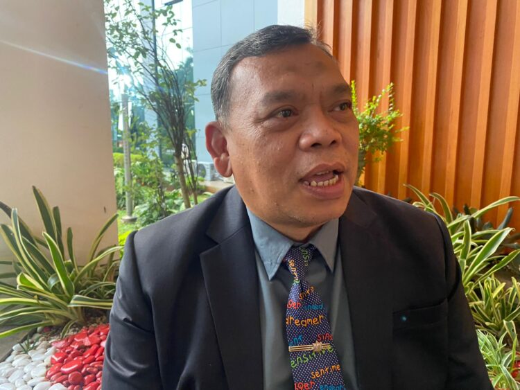 Ramai Pengunjung, Pemkab Bogor Pertimbangkan Larangan Parkir di Monumen Helikopter SA-330