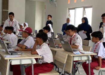 Orang Tua Murid Sekolah Rakyat: “Sedih, Tapi Harus Rela Anak Mandiri dan Belajar Lebih Baik”