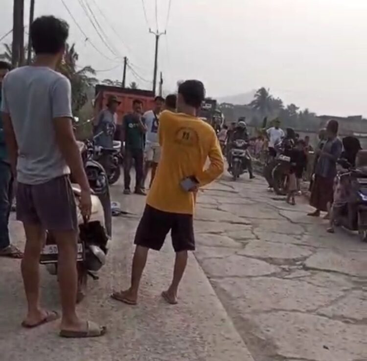 Gagal Salip Truk, FC Meninggal Ditempat