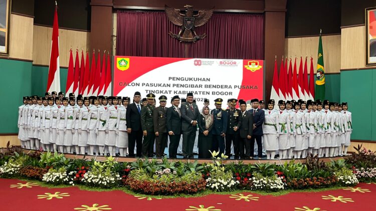 Jelang HUT RI ke-80, Bupati Bogor Kukuhkan 60 Anggota Paskibraka
