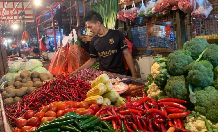 Harga Cabai Meroket di Pasar Cibinong, Daya Beli Warga Turun 20 Persen