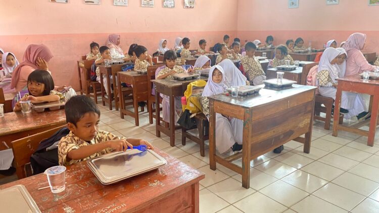 Dukung Program MBG, Pemkab Bogor Siapkan SLHS