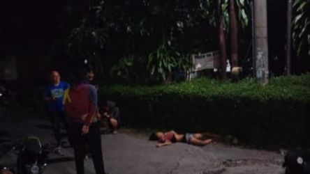 Geger! Penemuan Mayat Berjaket Putih Penuh Darah di Nanggewer
