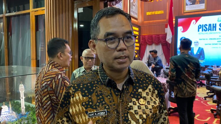 Sekda Ajat Ingatkan ASN dan Kades Tak Pamer Kekayaan