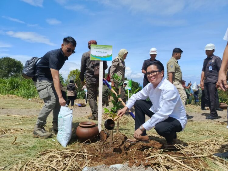 BNPB dan Menko PMK Gaet EIGER Adventure Land: Puncak Bogor Jadi Pusat Penanaman 216 Ribu Bibit Mitigasi Bencana