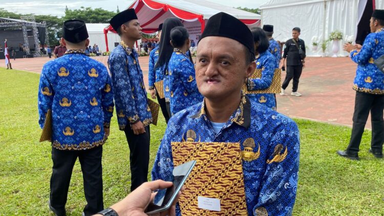 Guru Disabilitas SDN Puspanegara 04 Citeureup Resmi Dilantik Menjadi PPPK