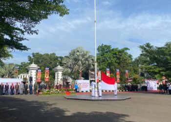 Peringati Hari Pahlawan Nasional, Pemkab Bogor Gelar Upacara di TMP Pondok Rajeg