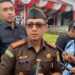 Tim Intelijen Kejaksaan Negeri Kabupaten Bogor saat melakukan penangkapan terhadap salah satu buronan DPO.