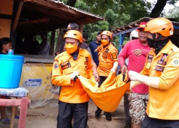 Pelajar Asal Citeureup Meninggal Dunia Usai Nekat Berenang di Curug Dengdeng