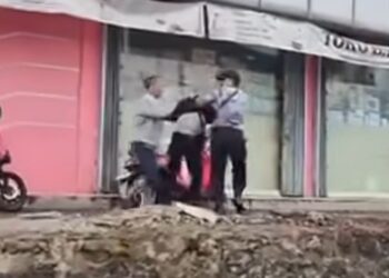 Pria Nekad Maling di Toko Emas Hingga Viral