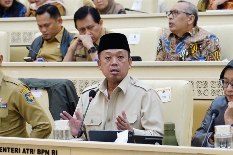 Menteri Nusron Paparkan Progres Revisi RTRW Aceh, Sumut, dan Sumbar di Komisi II DPR RI